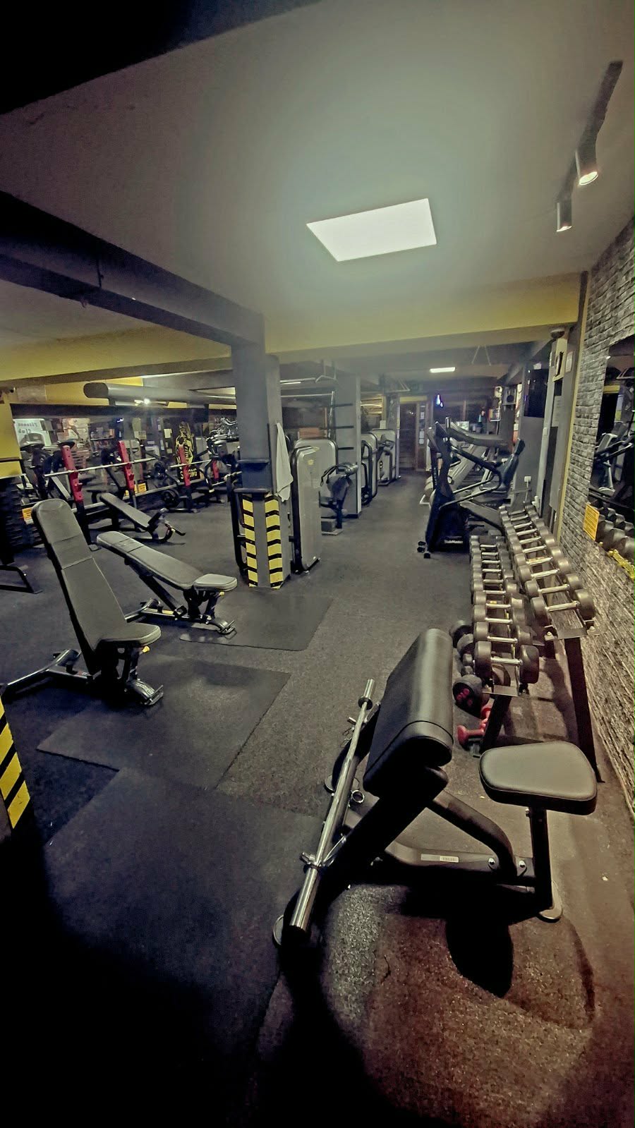 Fitness club STRONG - 8
