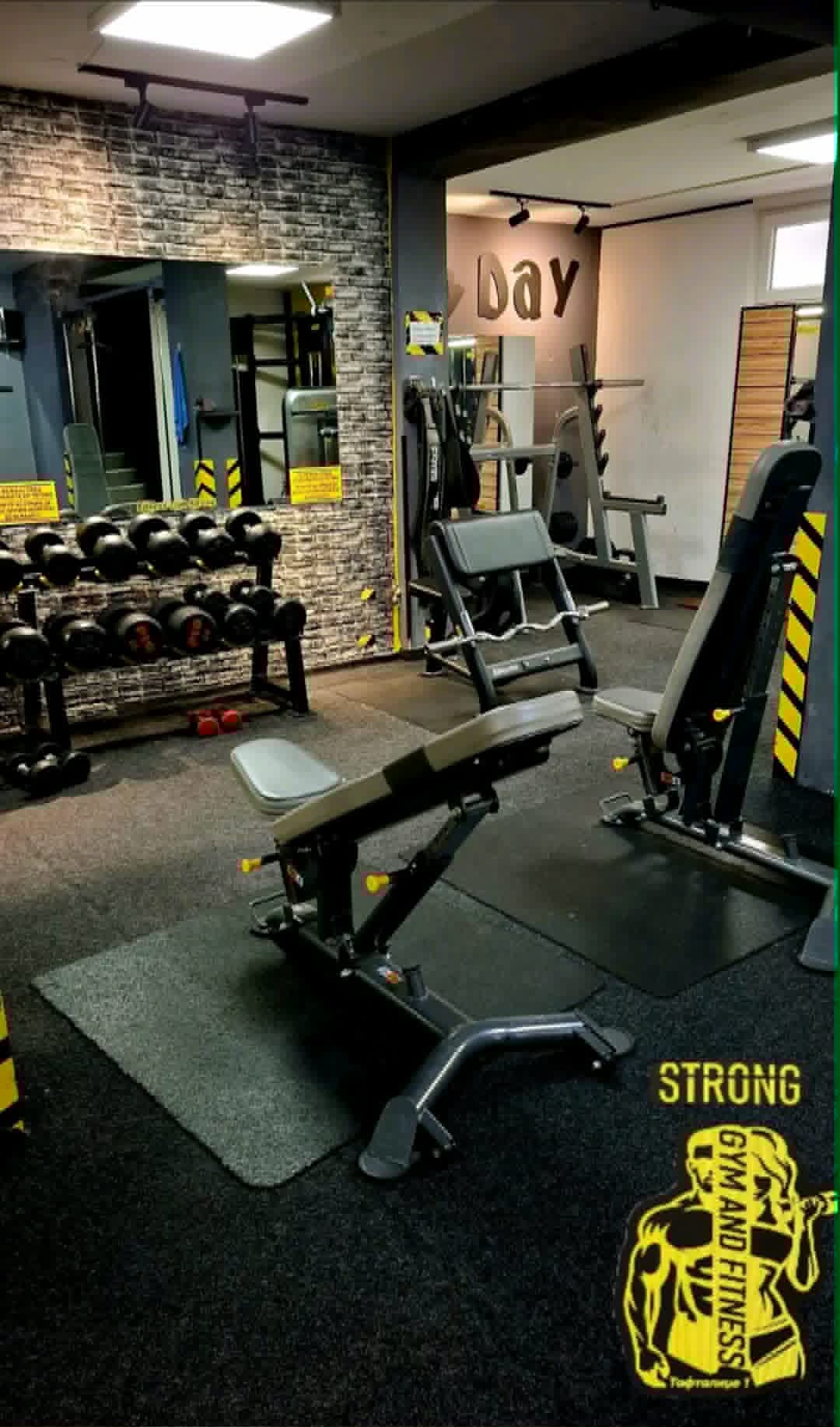 Fitness club STRONG - 3